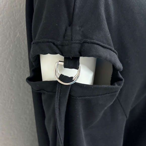 NWOT Very J Open Sleeve Top - Picture 7 of 9